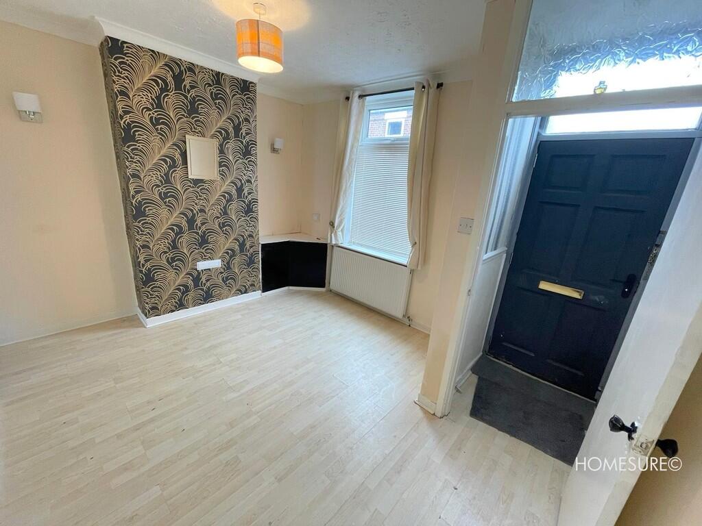 2 bed Mid Terraced House for rent in Runcorn. From Homesure Property - Liverpool