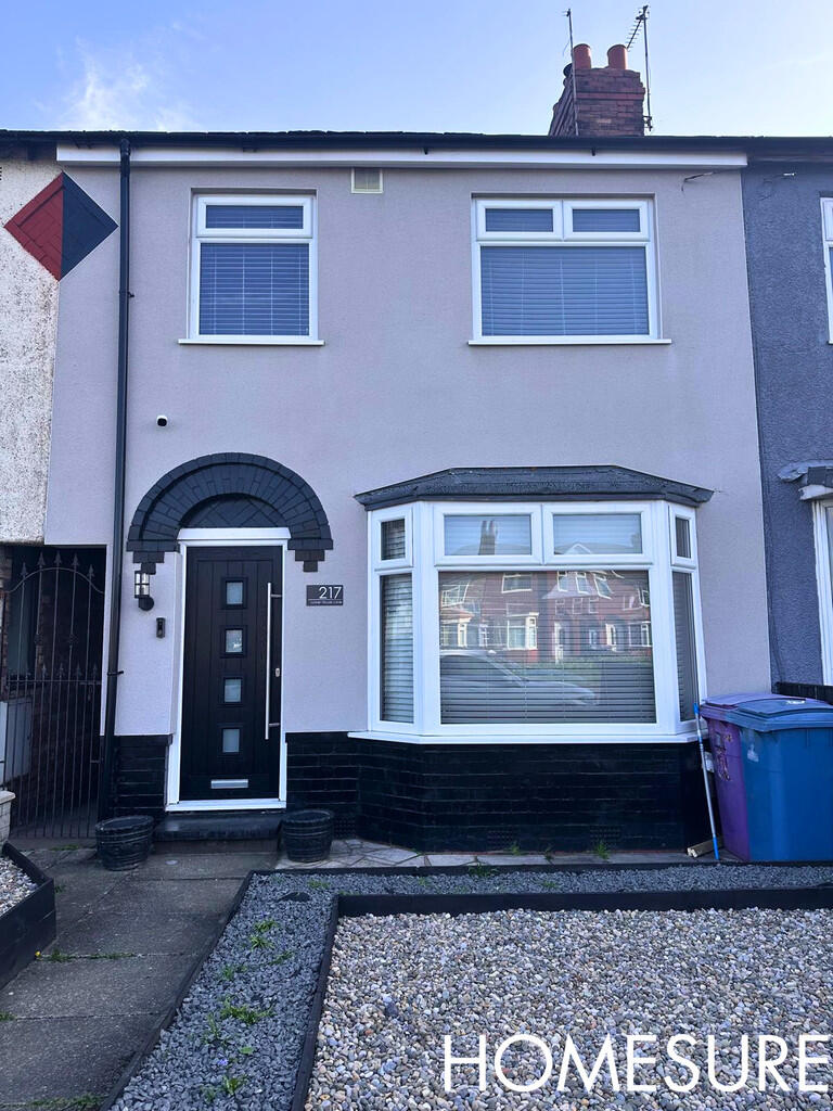 3 bed Mid Terraced House for rent in Knowsley. From Homesure Property - Liverpool