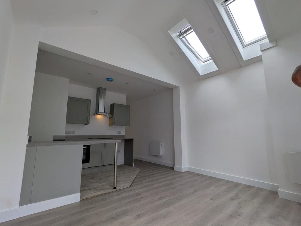 2 bed Apartment for rent in Prescot. From Homesure Property - Liverpool