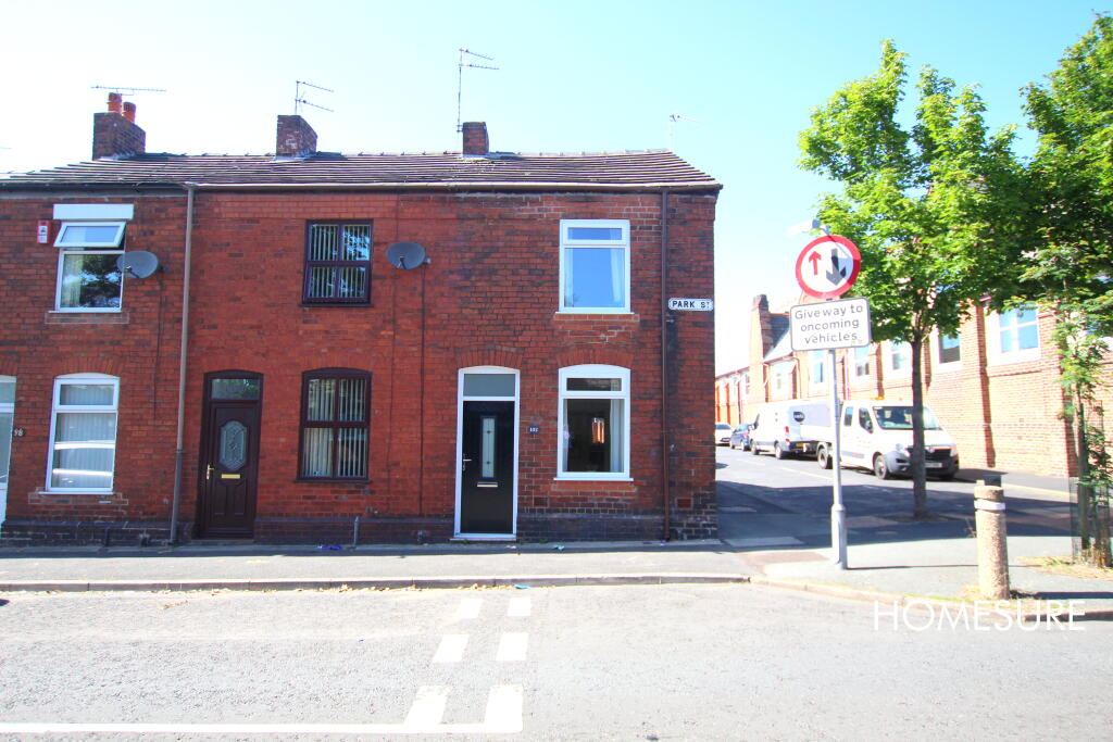 2 bed Mid Terraced House for rent in Pewfall. From Homesure Property - Liverpool