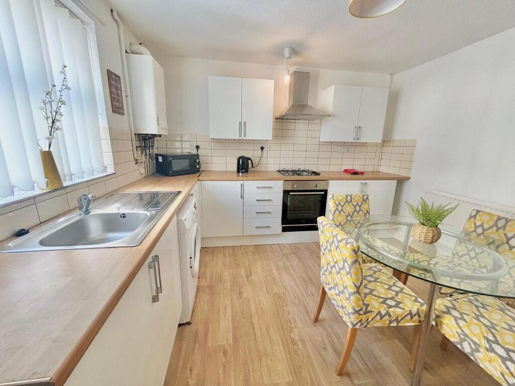 2 bed Detached for rent in Cardiff. From Horizon Properties - Cardiff