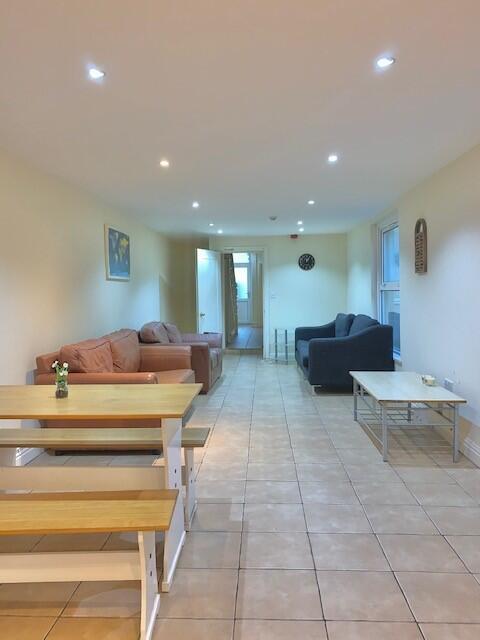 13 bed HMO for rent in Cardiff. From Horizon Properties - Cardiff