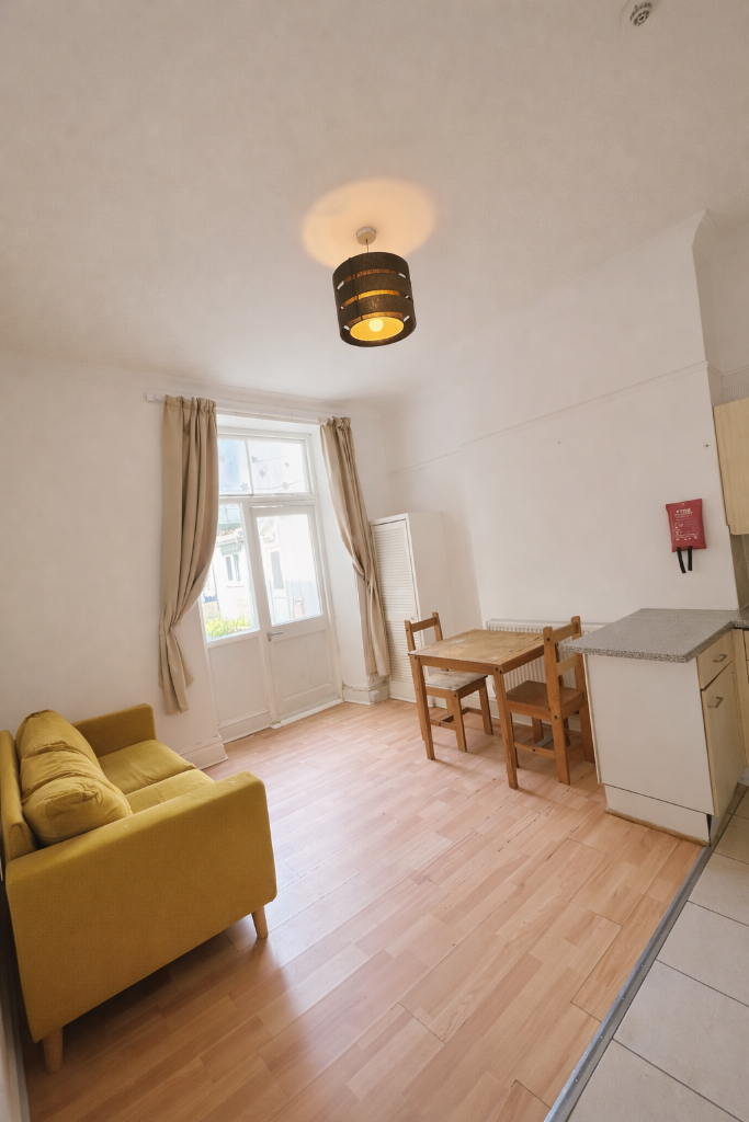 1 bed Apartment for rent in Cardiff. From Horizon Properties - Cardiff