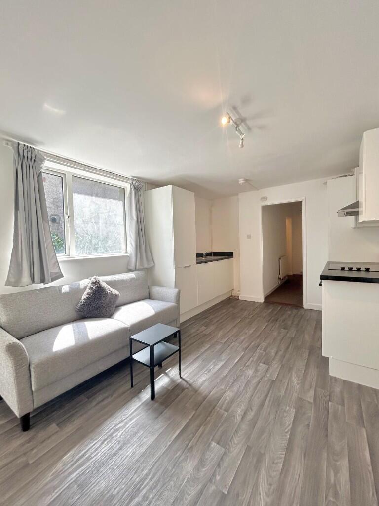 2 bed Apartment for rent in Cardiff. From Horizon Properties - Cardiff