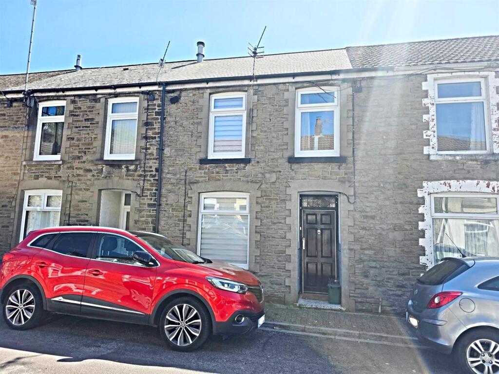 2 bed Mid Terraced House for rent in Pontypridd. From Hoskins Johnson - Pontypridd