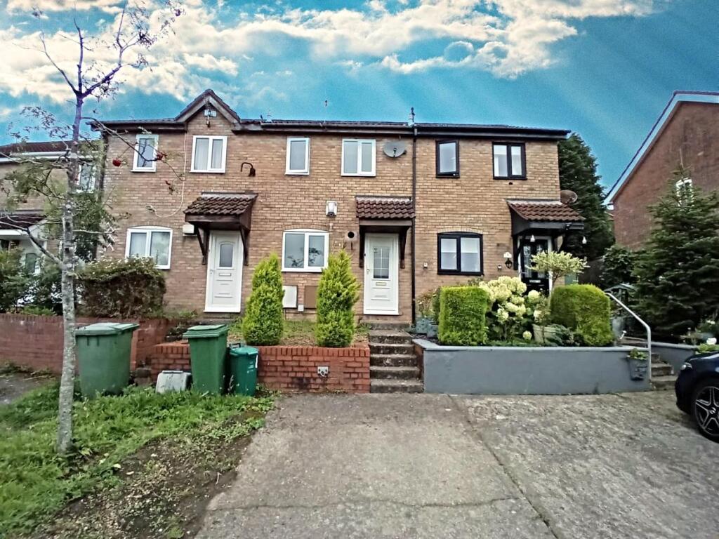 2 bed Mid Terraced House for rent in Llantwit Fardre. From Hoskins Johnson - Pontypridd