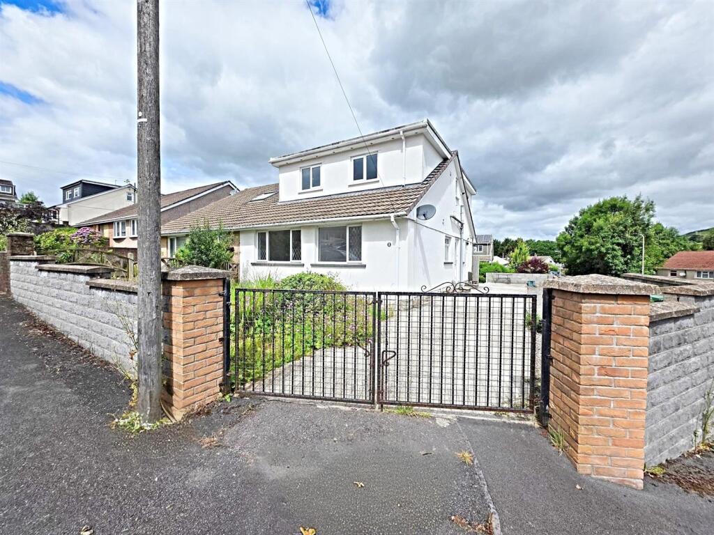 3 bed Semi Detached for rent in Pontypridd. From Hoskins Johnson - Pontypridd