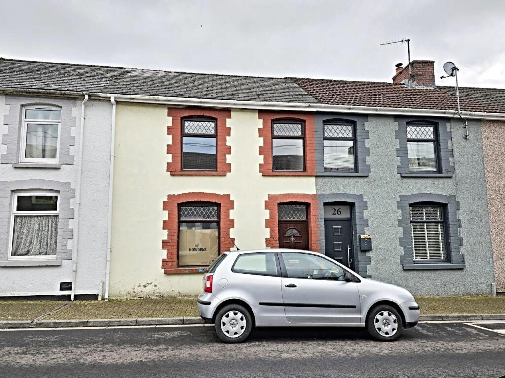 3 bed Mid Terraced House for rent in Pontypridd. From Hoskins Johnson - Pontypridd 3 bed Mid Terraced House for rent in Pontypridd. From Hoskins Johnson - Pontypridd