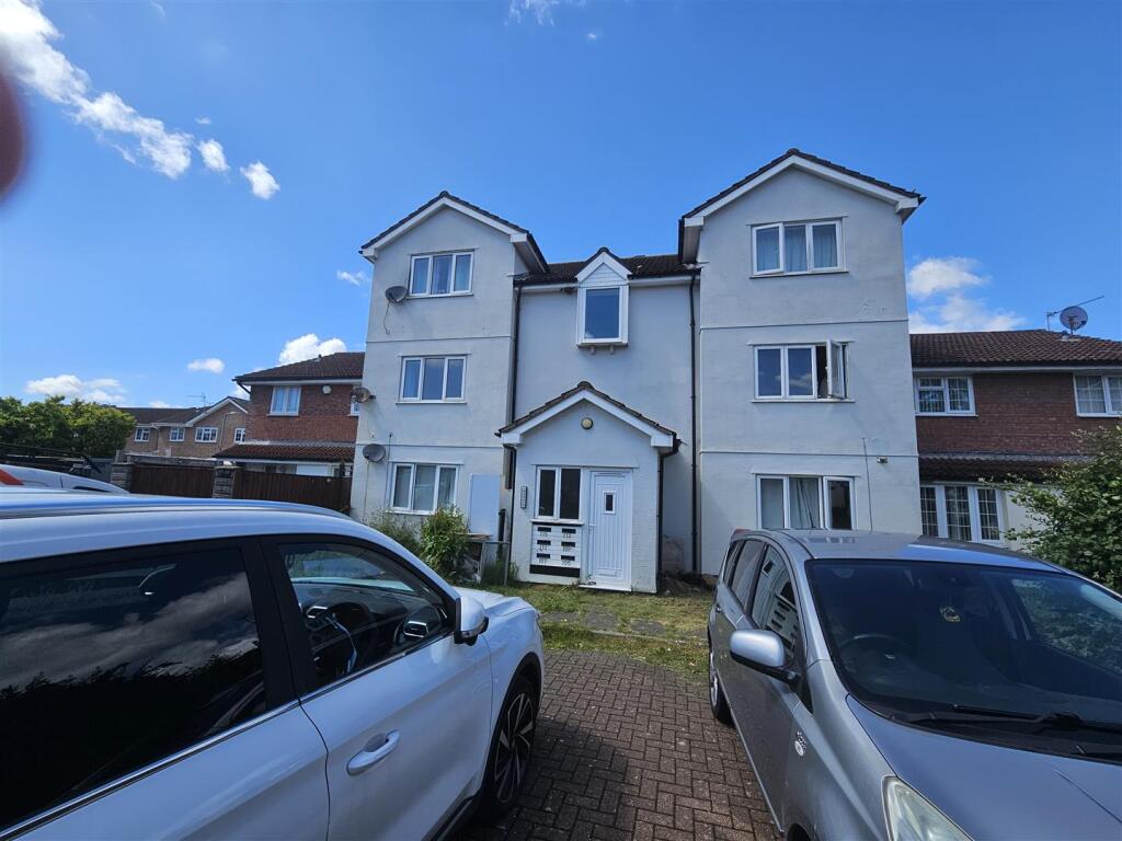 2 bed Apartment for rent in St Fagans. From Hoskins Morgan - Cardiff