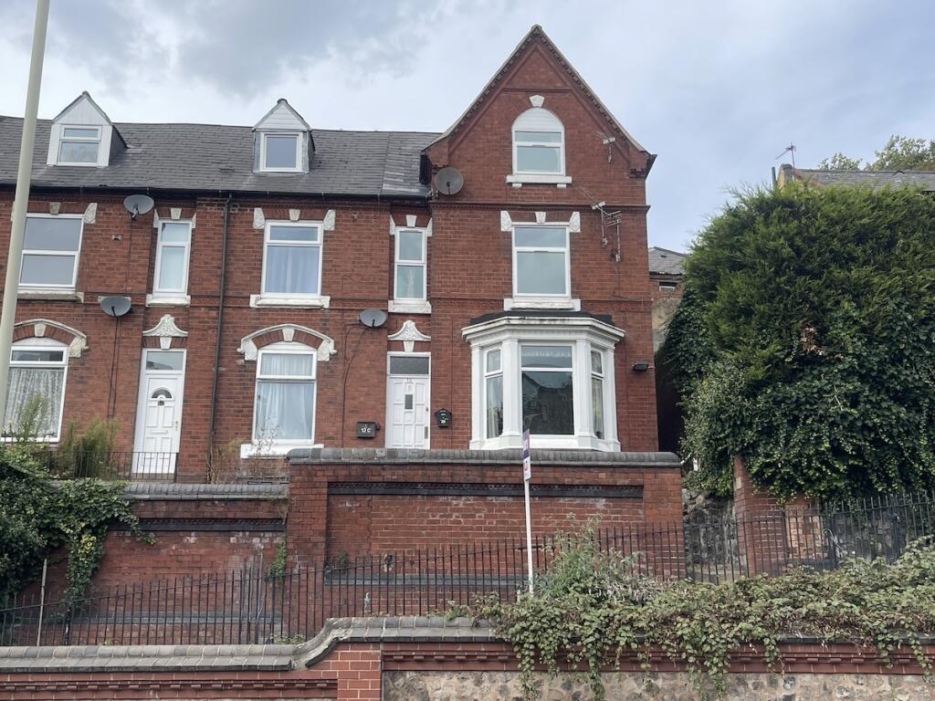 1 bed 1st Floor Flat for rent in Brierley Hill. From Ian Perks Estate Agents - Stourbridge