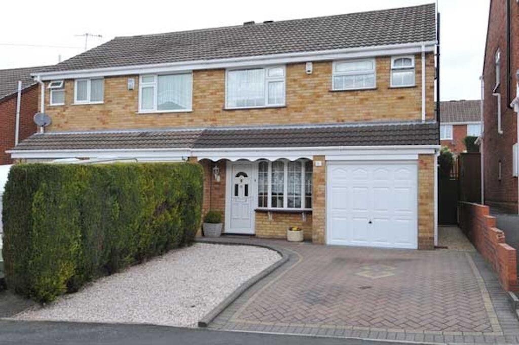 3 bed Semi Detached for rent in Brierley Hill. From Ian Perks Estate Agents - Stourbridge