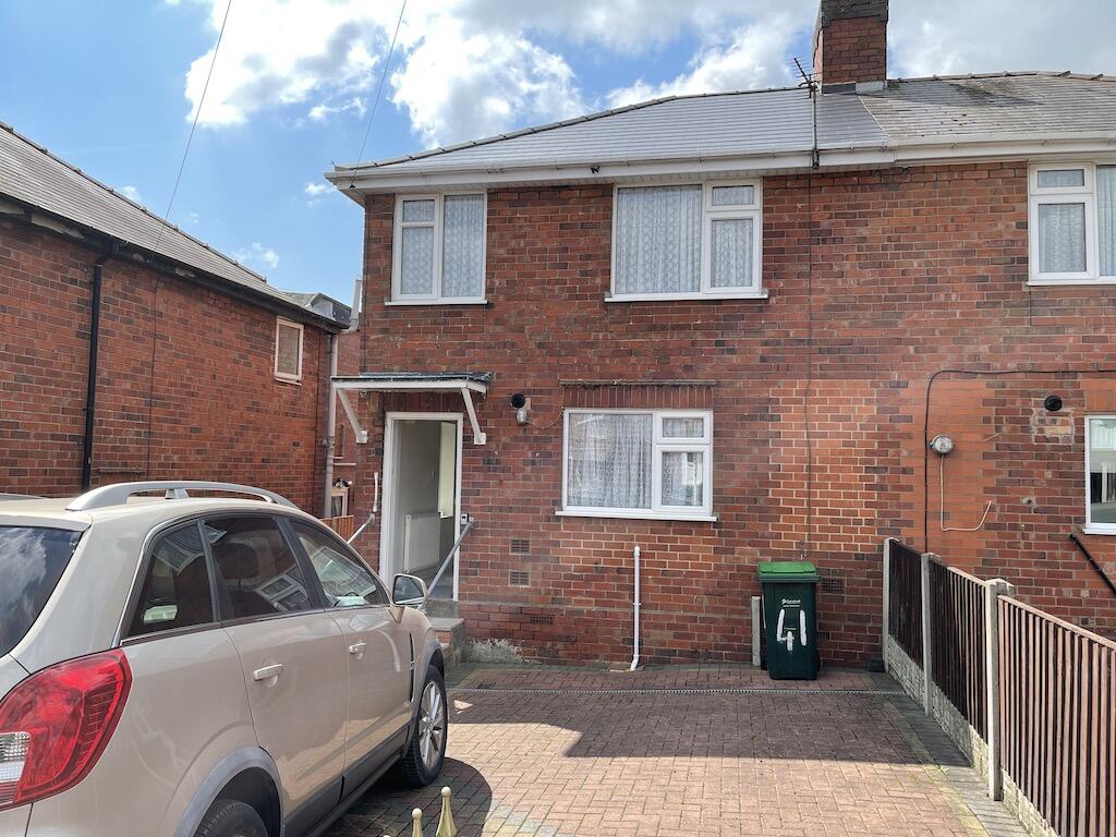 3 bed Semi Detached for rent in Rowley Regis. From Ian Perks Estate Agents - Stourbridge