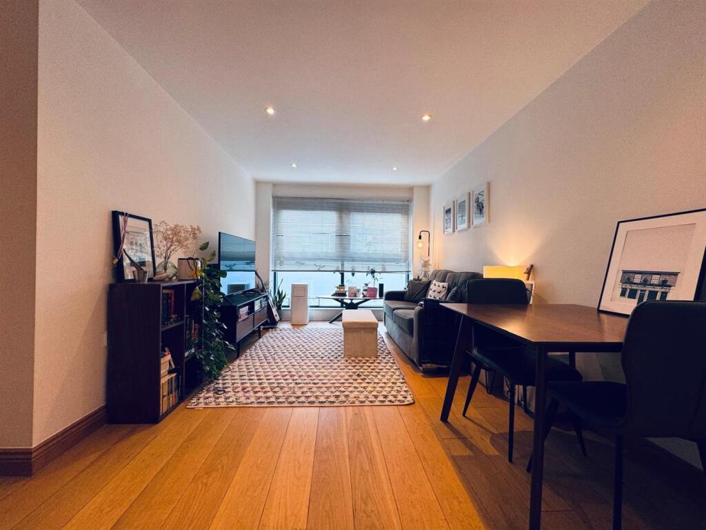 2 bed Apartment for rent in Putney. From Maxwell Property - London