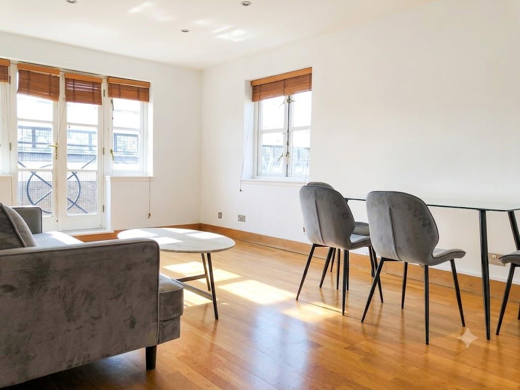 2 bed 1st Floor Flat for rent in Stepney. From Maxwell Property - London
