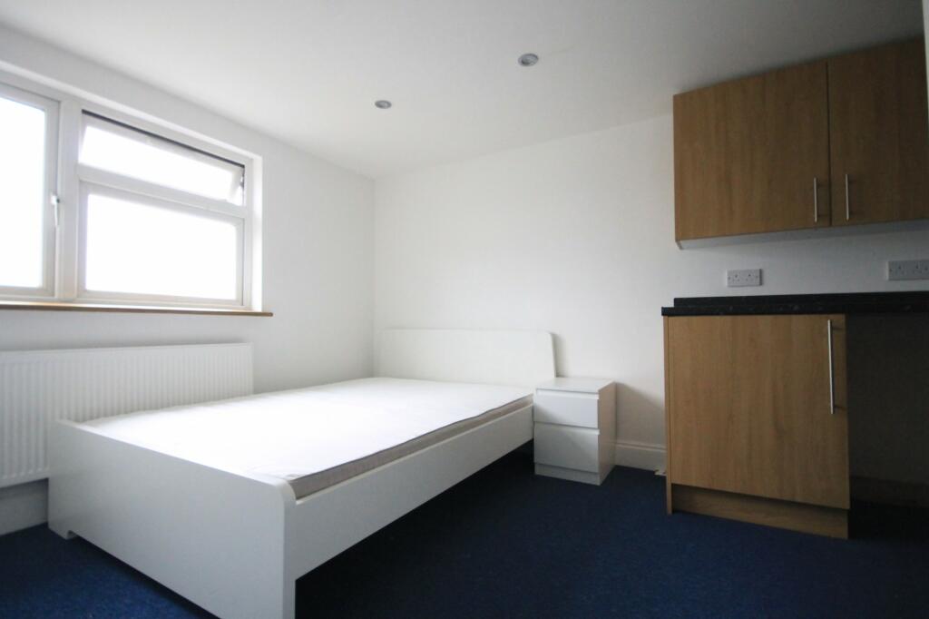 0 bed Room for rent in Ilford. From Maxwells Estates