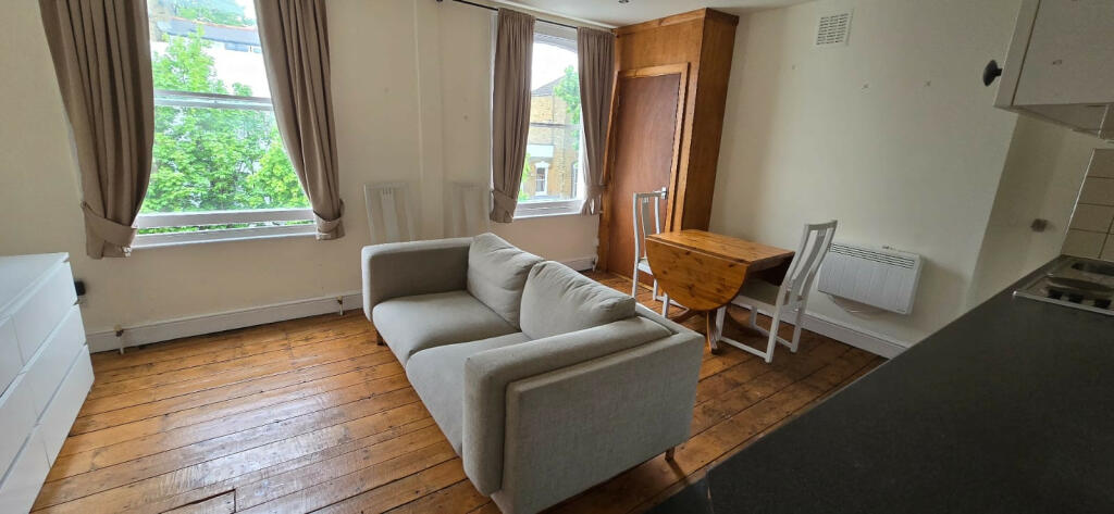1 bed Flat for rent in London. From Maxwells Estates