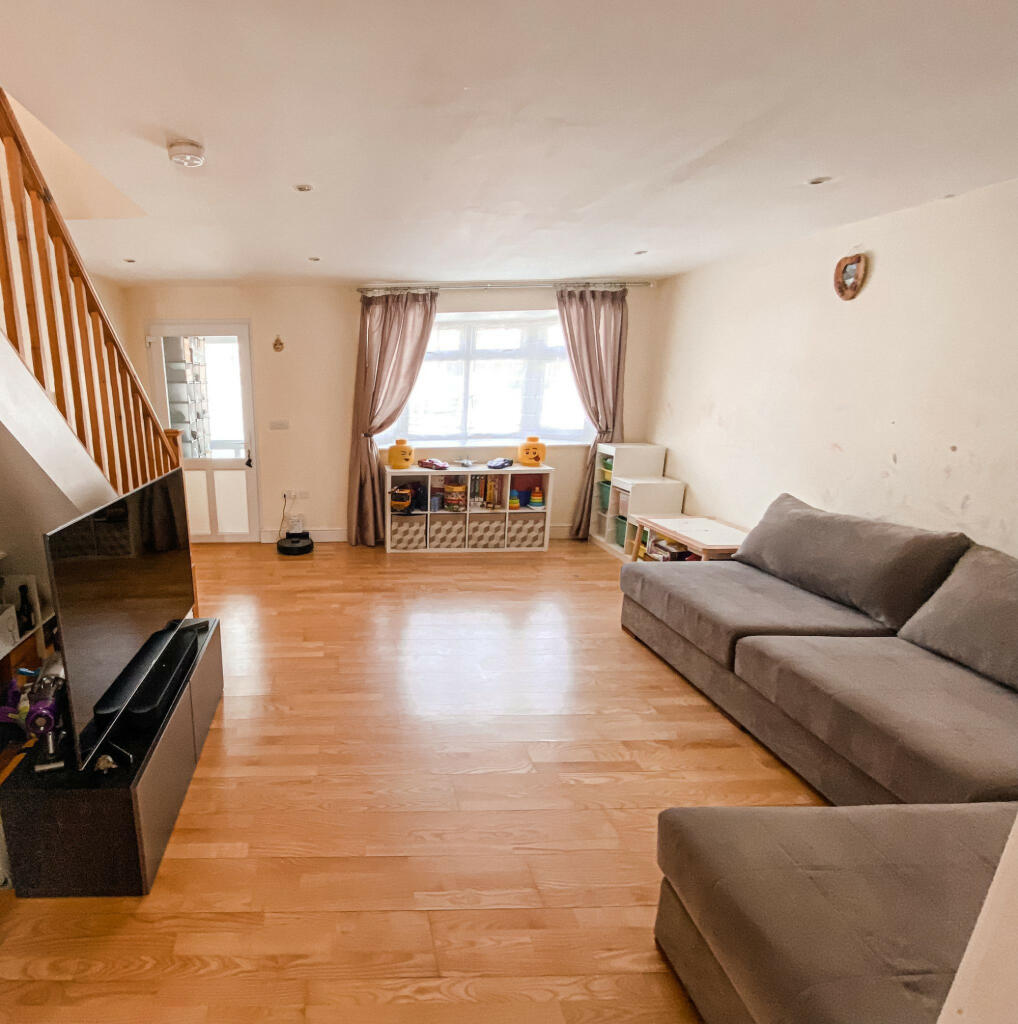 2 bed Mid Terraced House for rent in Romford. From Maxwells Estates