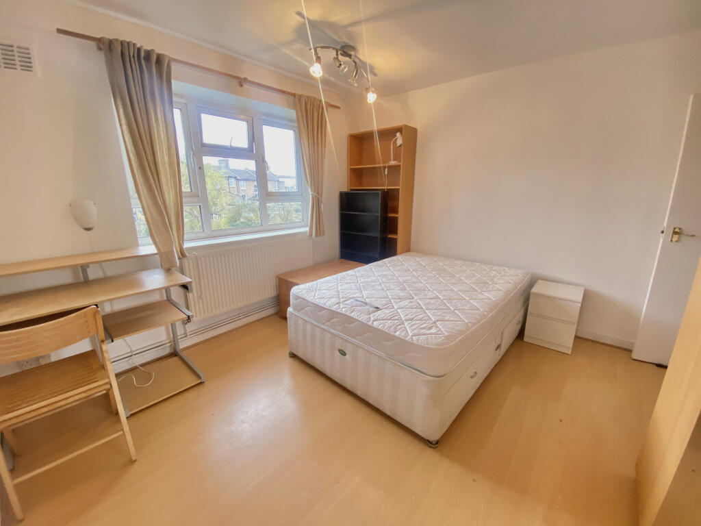 0 bed Flat Share for rent in Stoke Newington. From Maxwells Estates