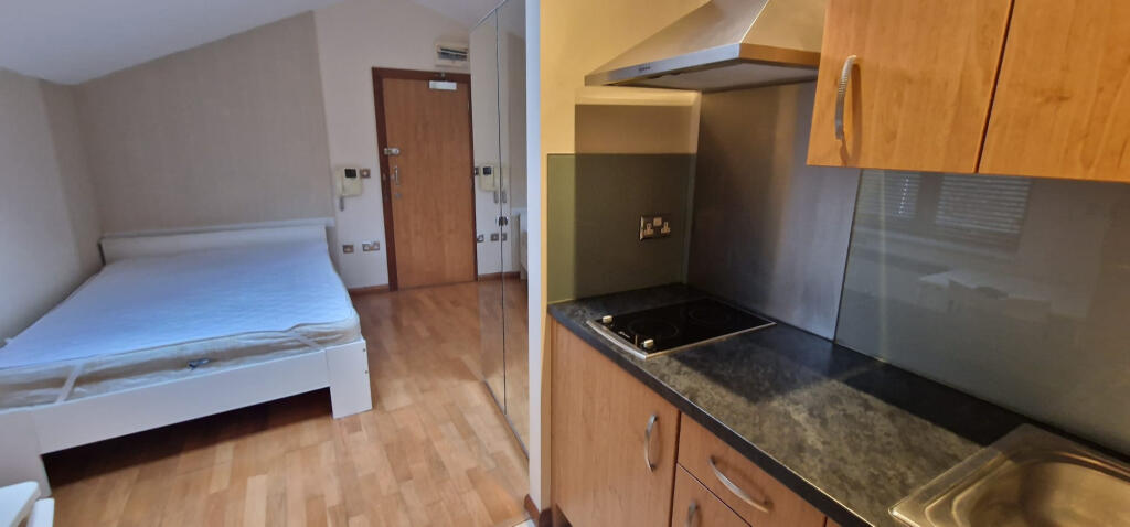 0 bed Studio for rent in Stoke Newington. From Maxwells Estates