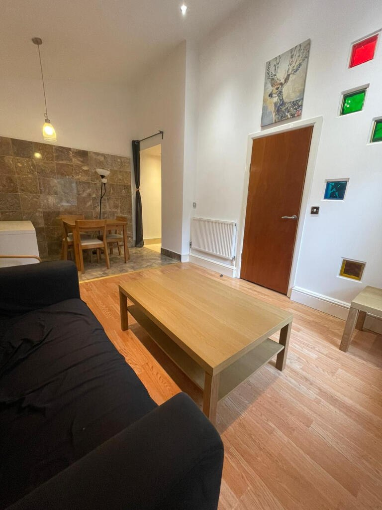 1 bed Bungalow for rent in Walthamstow. From Maxwells Estates