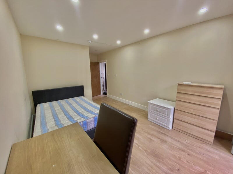 4 bed House Share for rent in Ilford. From Maxwells Estates 4 bed House Share for rent in Ilford. From Maxwells Estates