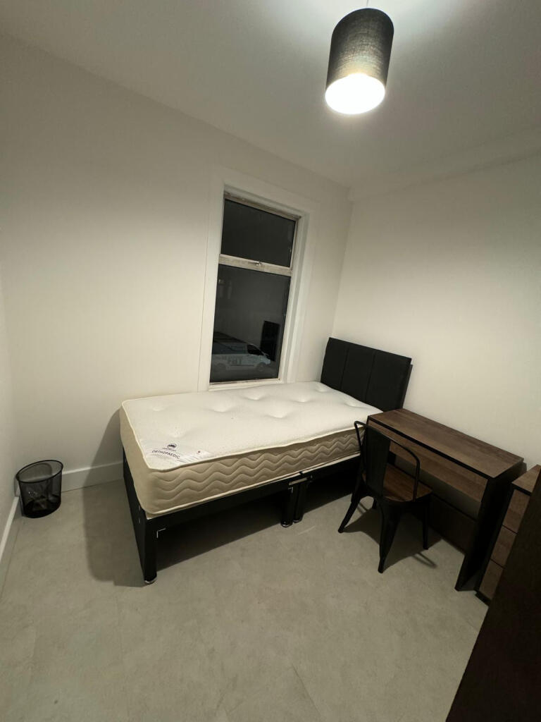 1 bed House Share for rent in Ilford. From Maxwells Estates