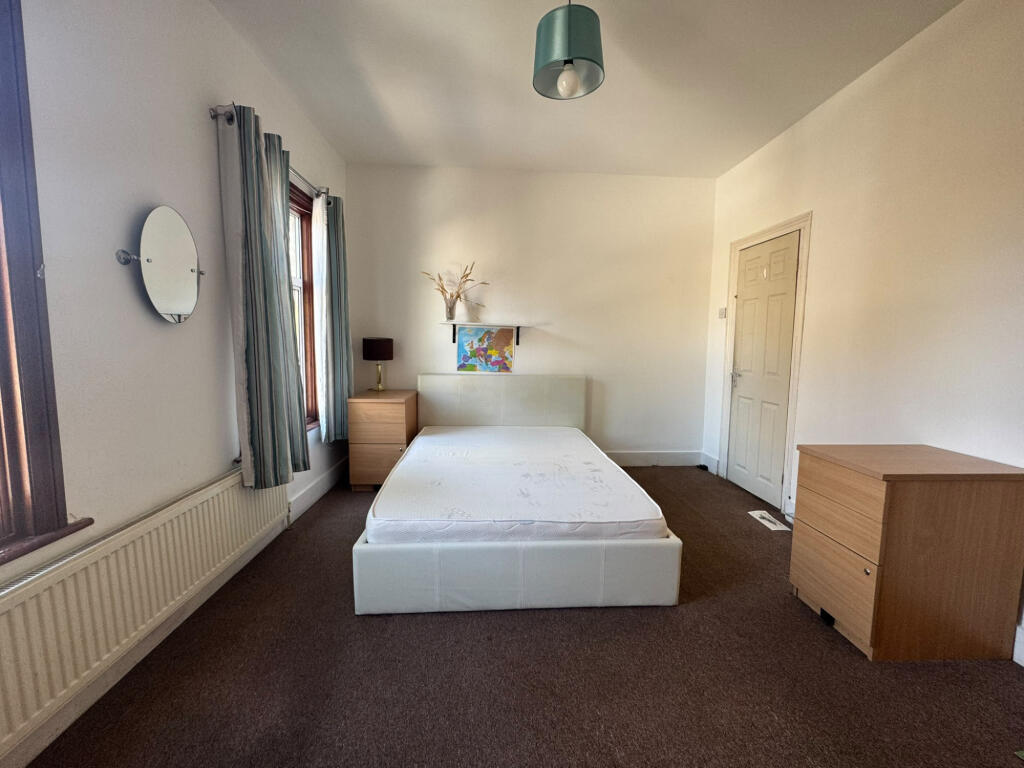 1 bed House Share for rent in Leyton. From Maxwells Estates