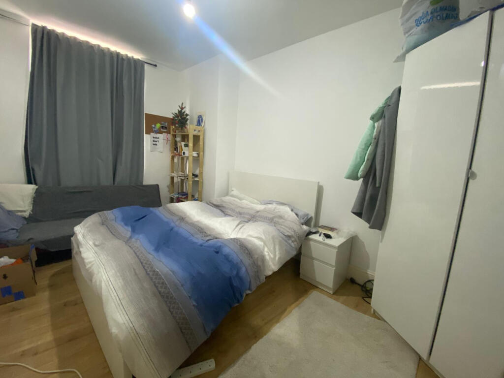 1 bed 1st Floor Flat for rent in Hackney. From Maxwells Estates 1 bed 1st Floor Flat for rent in Hackney. From Maxwells Estates