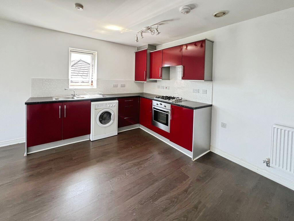 2 bed 1st Floor Flat for rent in Manchester. From Cardwells Sales - Lettings - Management & Commercial - Bury