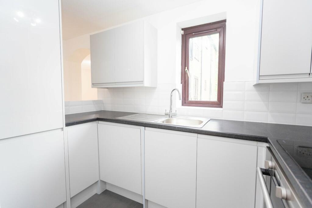 2 bed Apartment for rent in Deptford. From Metro Village Limited