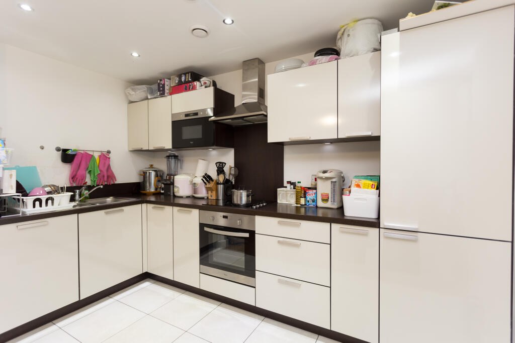 2 bed Apartment for rent in Bermondsey. From Metro Village Ltd - Canada Water