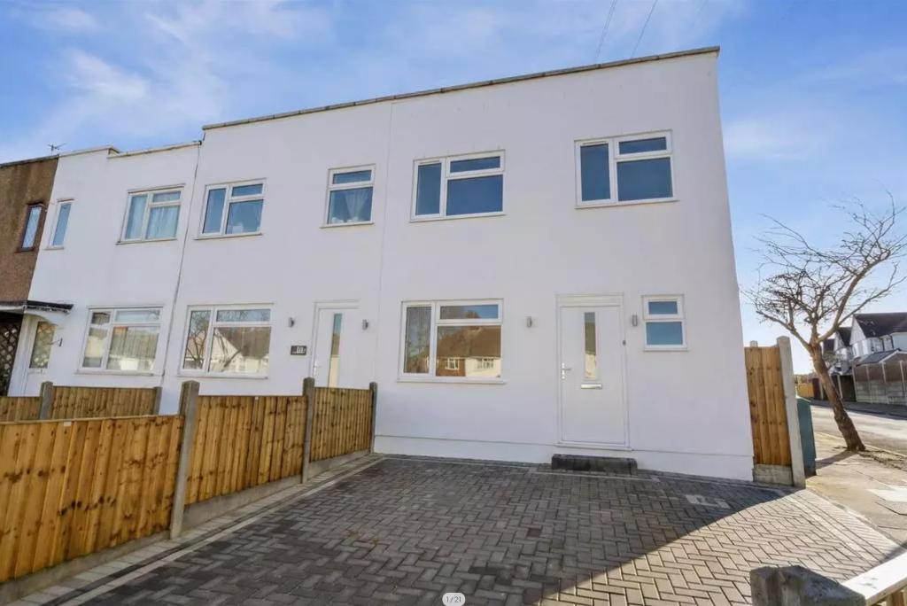 3 bed End of Terrace for rent in Bexley. From Metro Village Ltd - Canada Water 3 bed End of Terrace for rent in Bexley. From Metro Village Ltd - Canada Water