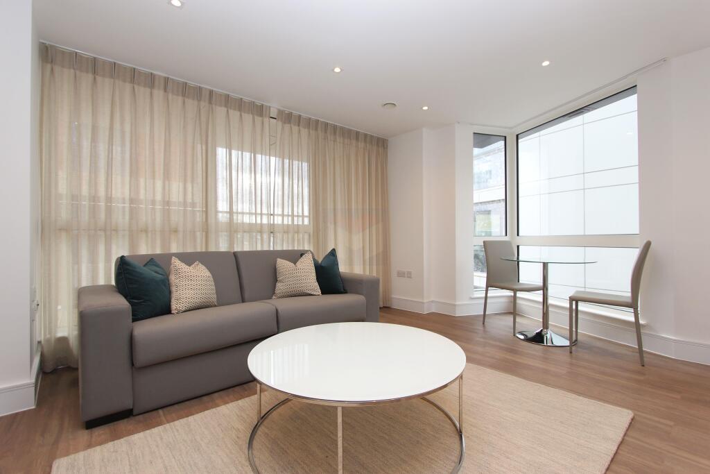 1 bed Apartment for rent in Poplar. From Metro Village Ltd - Canada Water