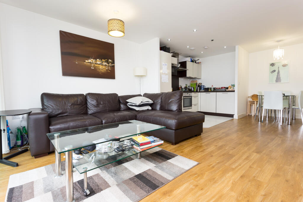 1 bed Apartment for rent in Bermondsey. From Metro Village Ltd - Canada Water