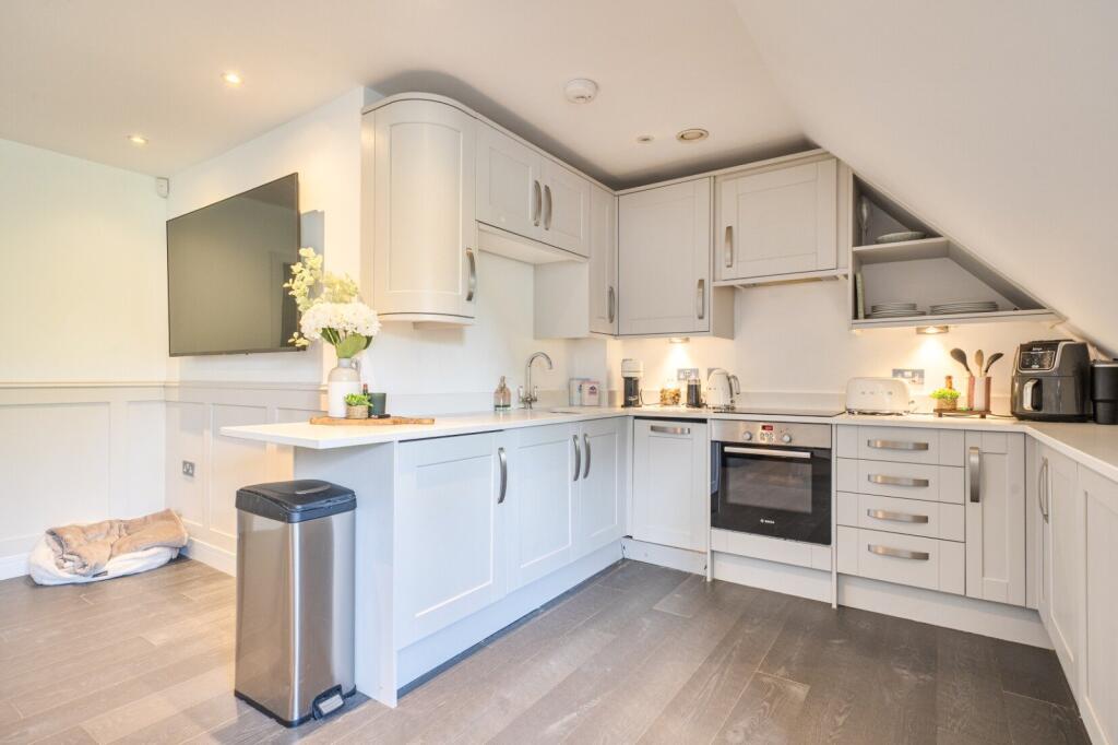 2 bed Apartment for rent in Chislehurst. From Metro Village Ltd - Canada Water 2 bed Apartment for rent in Chislehurst. From Metro Village Ltd - Canada Water