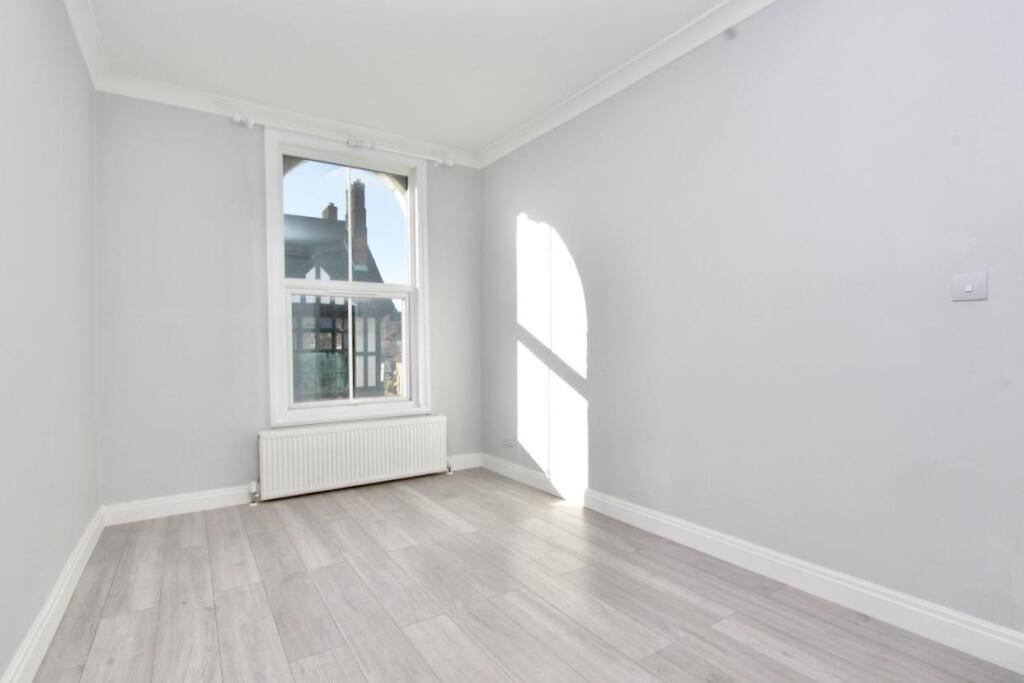 1 bed 1st Floor Flat for rent in Stoke Newington. From Michael Naik - London