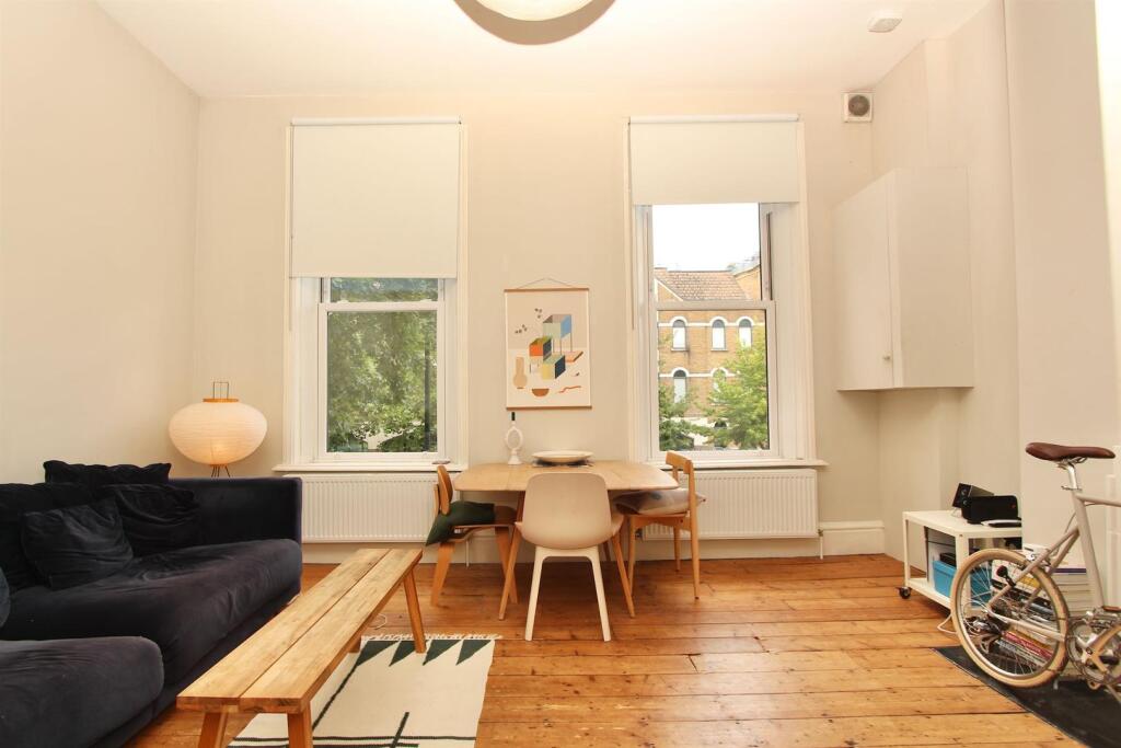 2 bed Annexe for rent in Stoke Newington. From Michael Naik - London
