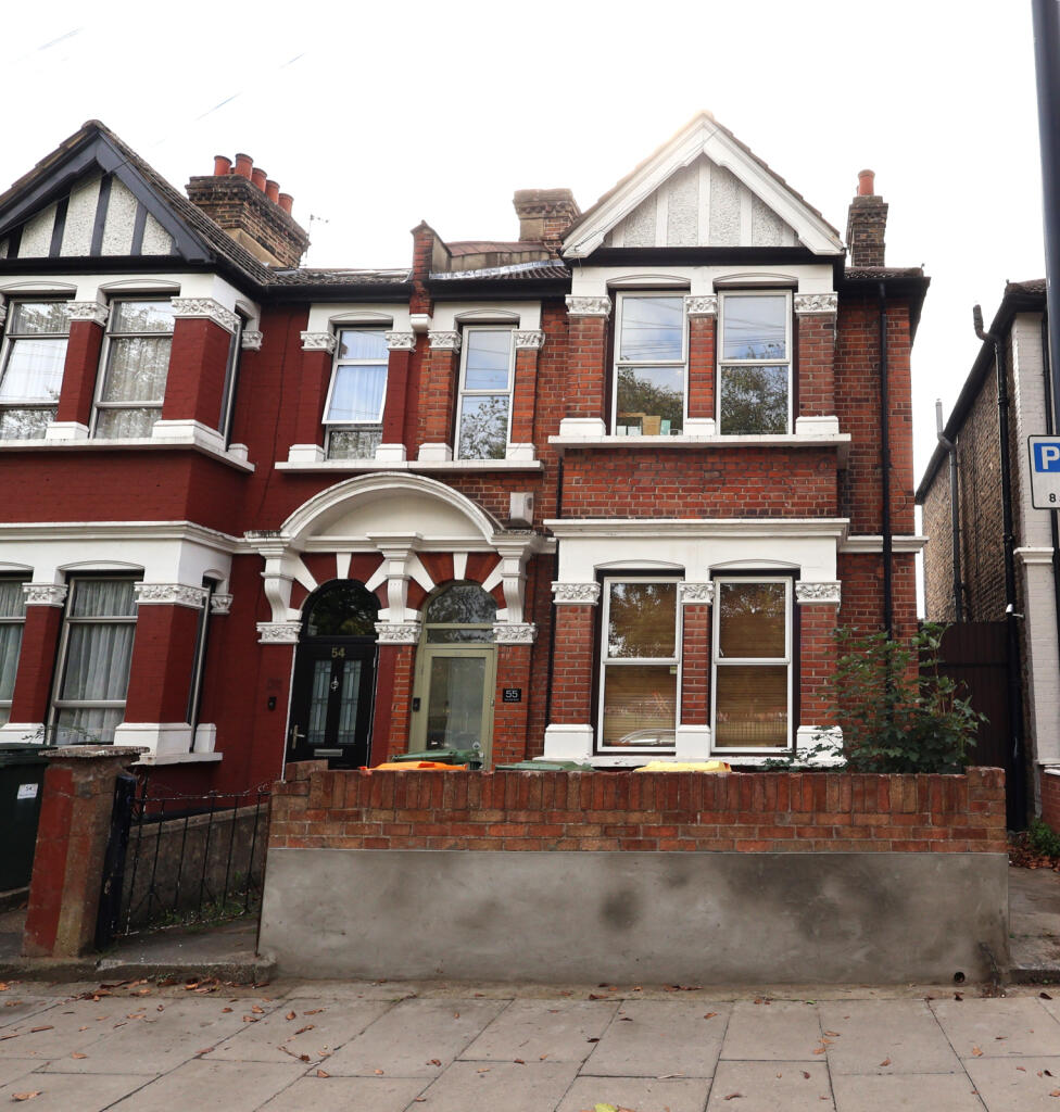 1 bed 1st Floor Flat for rent in East Ham. From Michael Steven - Plaistow 1 bed 1st Floor Flat for rent in East Ham. From Michael Steven - Plaistow