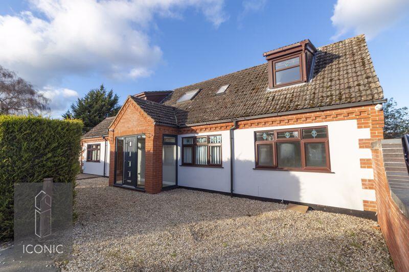 4 bed Chalet for rent in Norwich. From Iconic - Taverham 4 bed Chalet for rent in Norwich. From Iconic - Taverham
