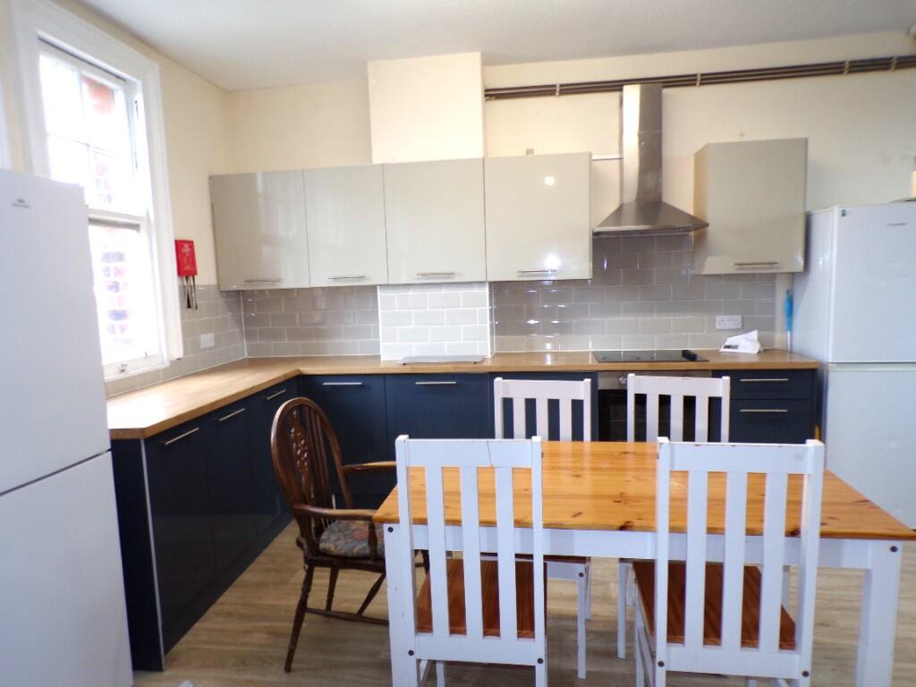 6 bed 1st Floor Flat for rent in Portsmouth. From IMUVE Lettings - Southsea