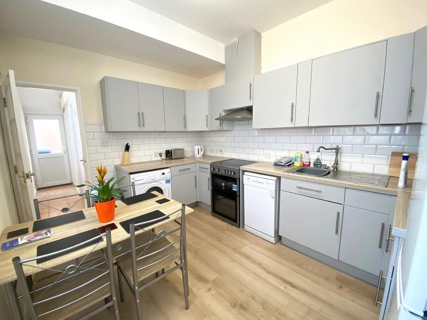 6 bed Semi Detached for rent in Portsmouth. From IMUVE Lettings - Southsea