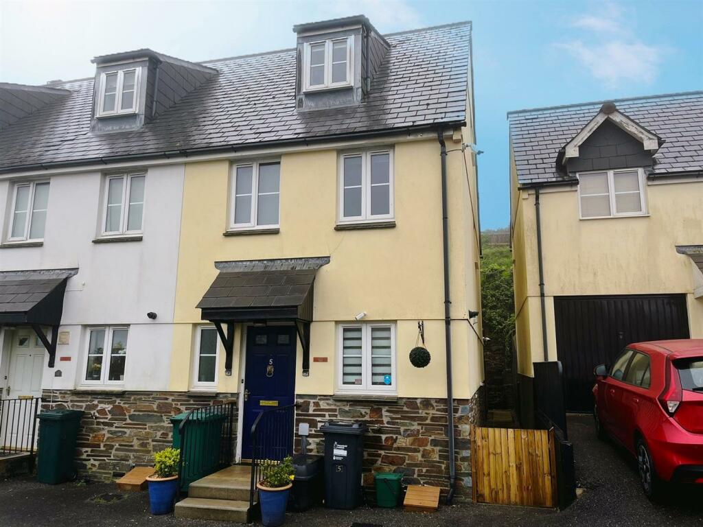 3 bed Semi-Detached House for rent in Trethowel. From Millerson - St Austell