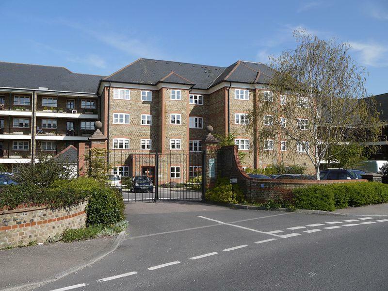 1 bed Flat for rent in London. From Mortemore Mackay
