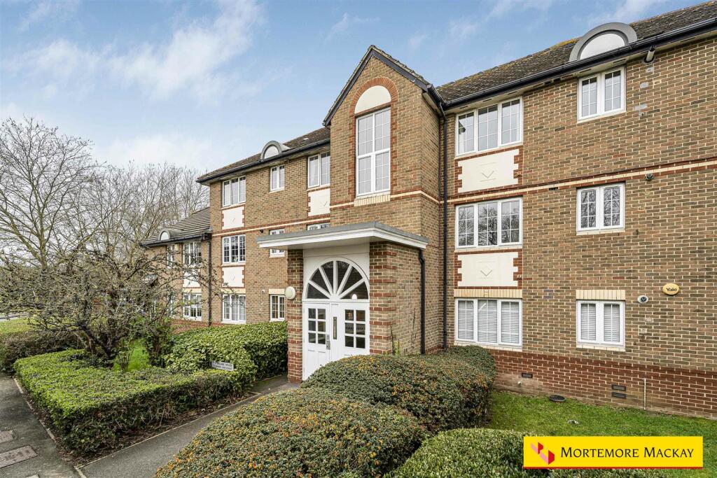 1 bed 1st Floor Flat for rent in London. From Mortemore Mackay - London 1 bed 1st Floor Flat for rent in London. From Mortemore Mackay - London