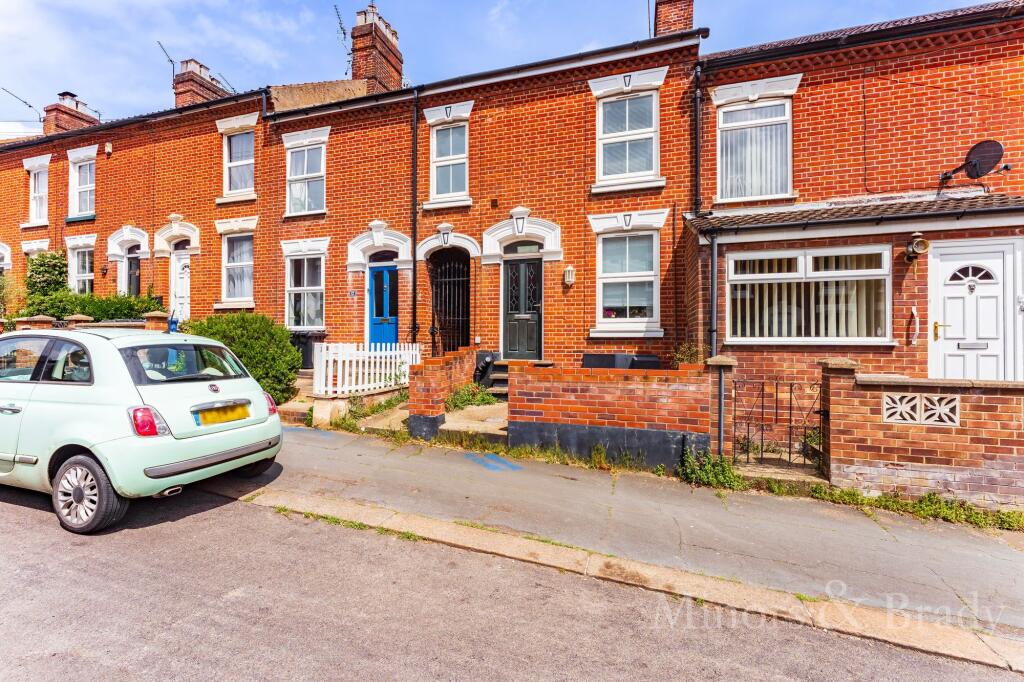 4 bed Mid Terraced House for rent in Norwich. From Minors & Brady - Unthank Road - Norwich