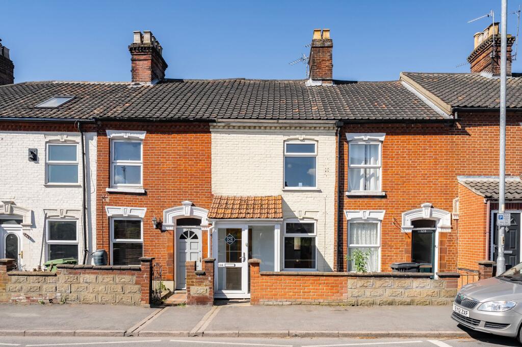 2 bed Mid Terraced House for rent in Norwich. From Minors & Brady - Unthank Road - Norwich