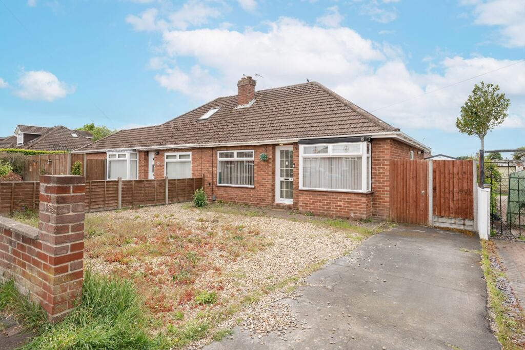 2 bed Semi-detached bungalow for rent in Thorpe End. From Minors & Brady - Unthank Road - Norwich