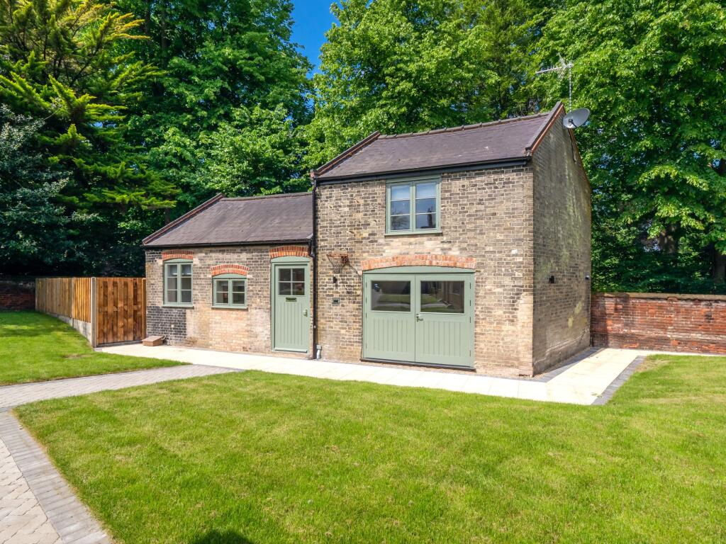 1 bed Detached for rent in Norwich. From Minors & Brady - Unthank Road - Norwich