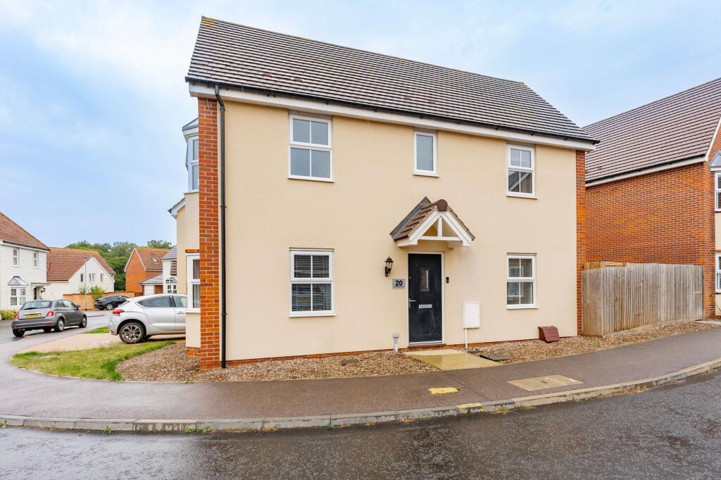 3 bed Detached for rent in Queen's Hills. From Minors & Brady - Unthank Road - Norwich