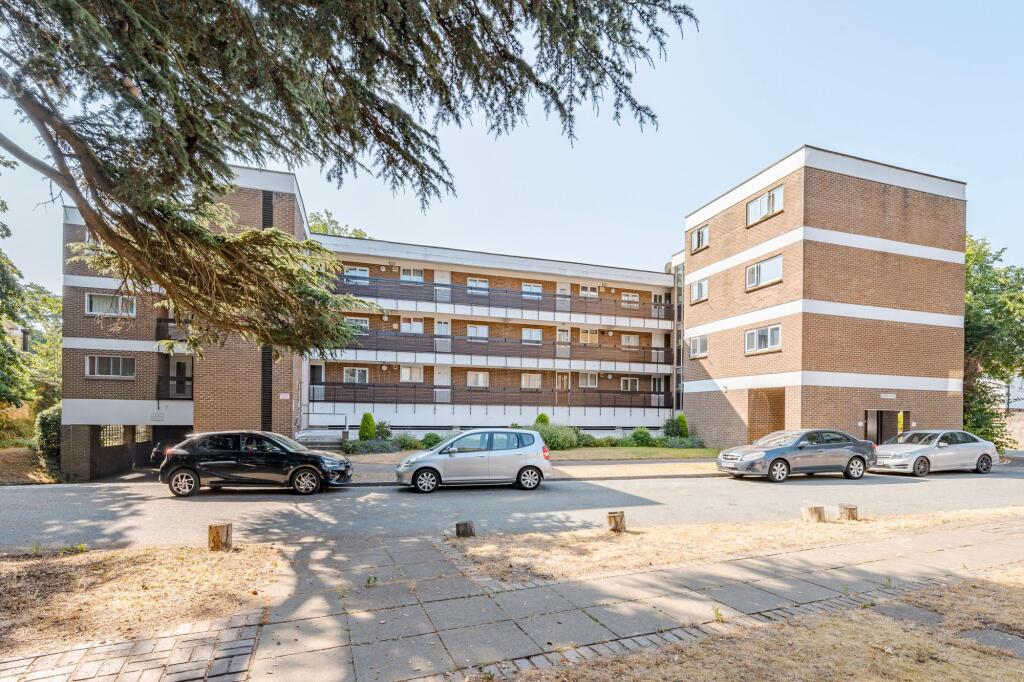 2 bed 1st Floor Flat for rent in Cringleford. From Minors & Brady - Unthank Road - Norwich 2 bed 1st Floor Flat for rent in Cringleford. From Minors & Brady - Unthank Road - Norwich
